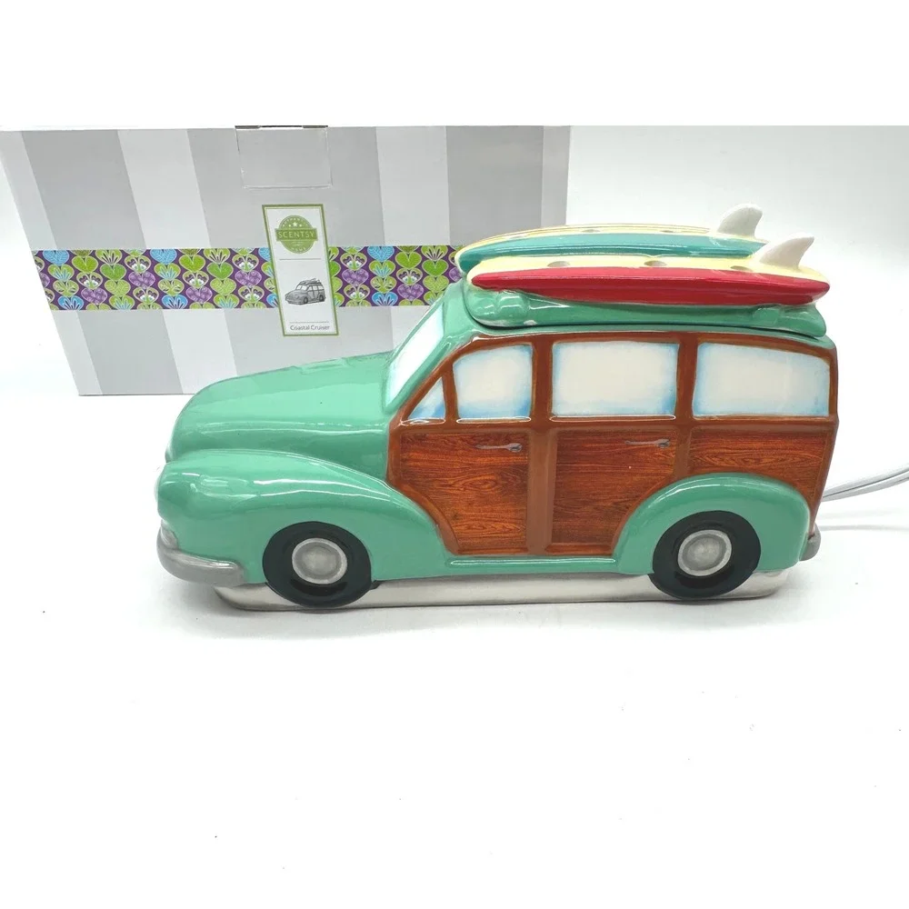 Retired Scentsy Wax Warmer Coastal Cruiser Green Woody Wagon Surfboards 47798